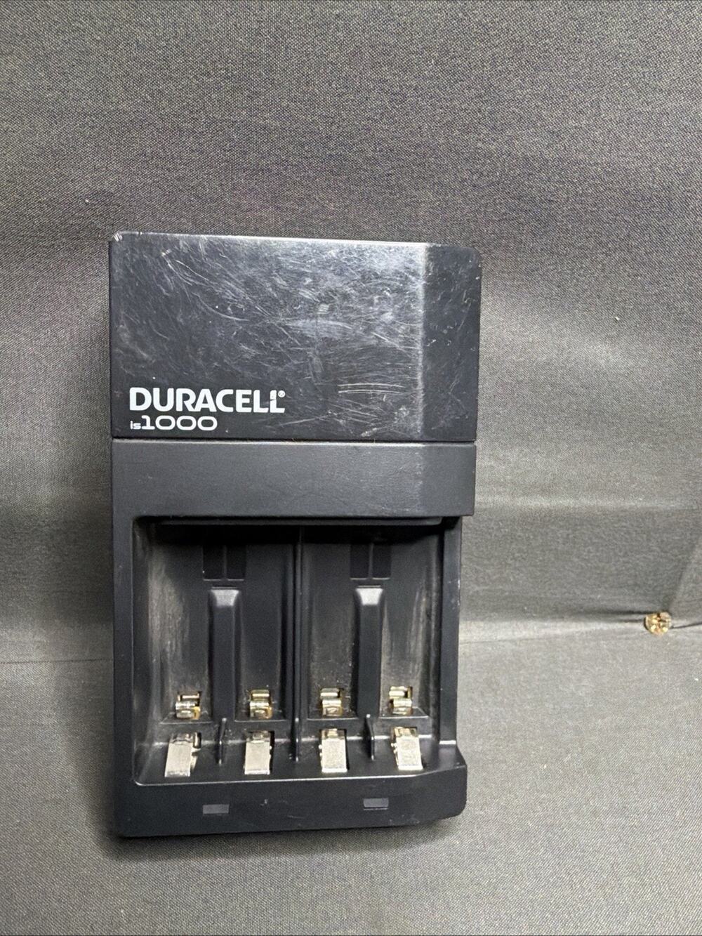 Duracell CEF7NA1 is500 NiMH Class 2 4 Slot Battery Charger Wall Plug